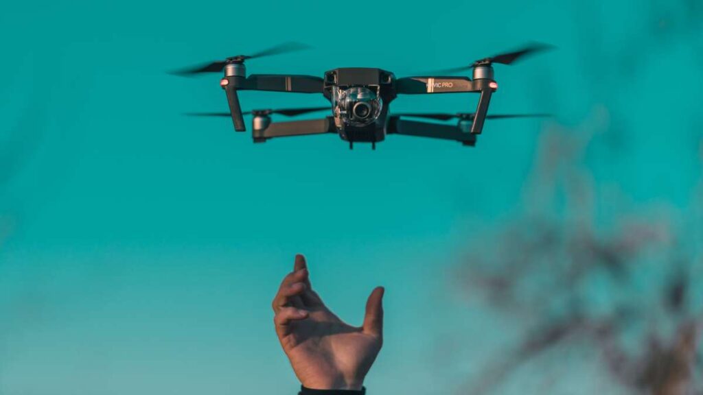 4 best drone video & photo services in melbourne, victoria [2022]