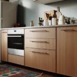 why are homeowners choosing oak kitchen cabinets